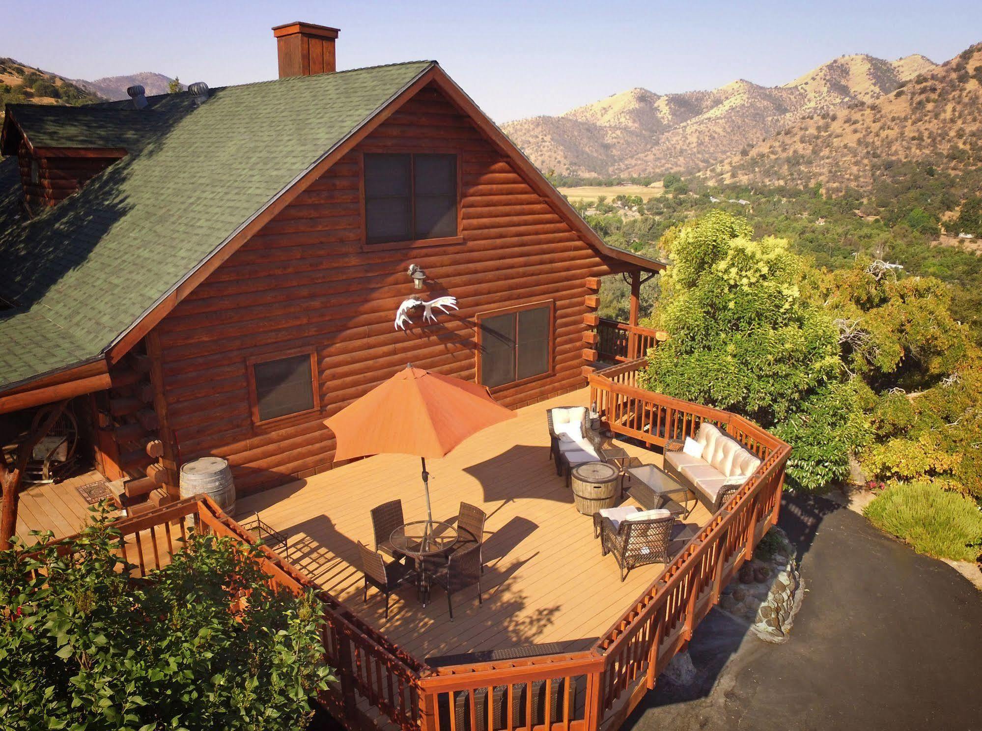 The Log House Lodge Три-Риверс Экстерьер фото